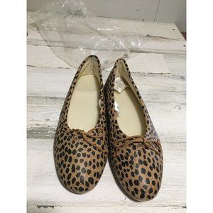Leopard print ballerina flats size 9 NWT